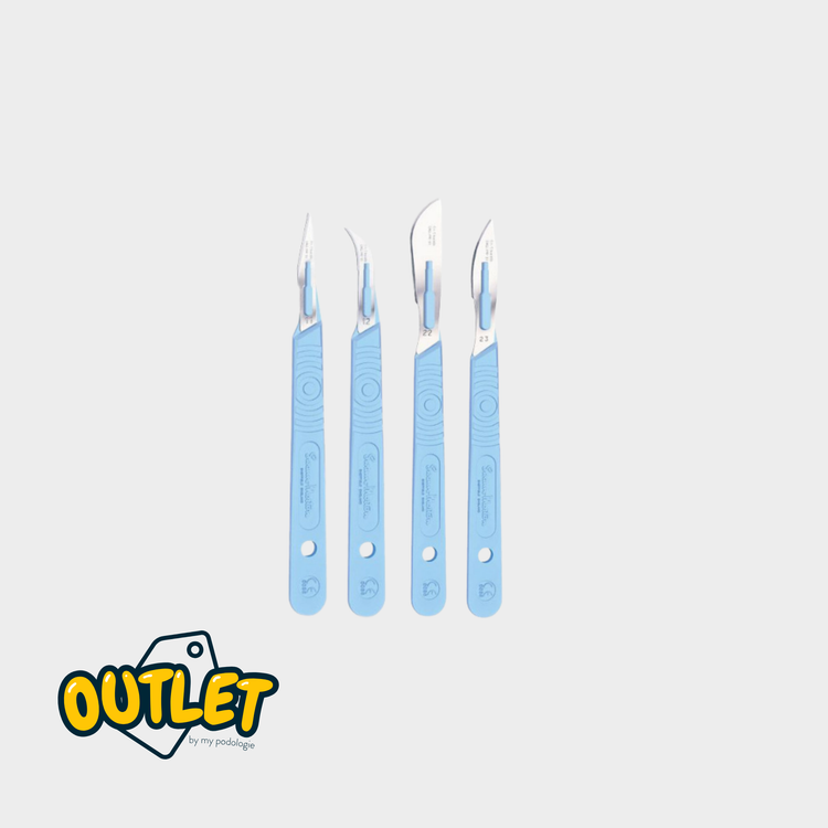 10 bistouris stériles à usage unique - Swann-Morton // Date dépassée Swann-Morton
