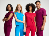 Tendances couleurs et styles des blouses médicales – Hiver 2025-2026